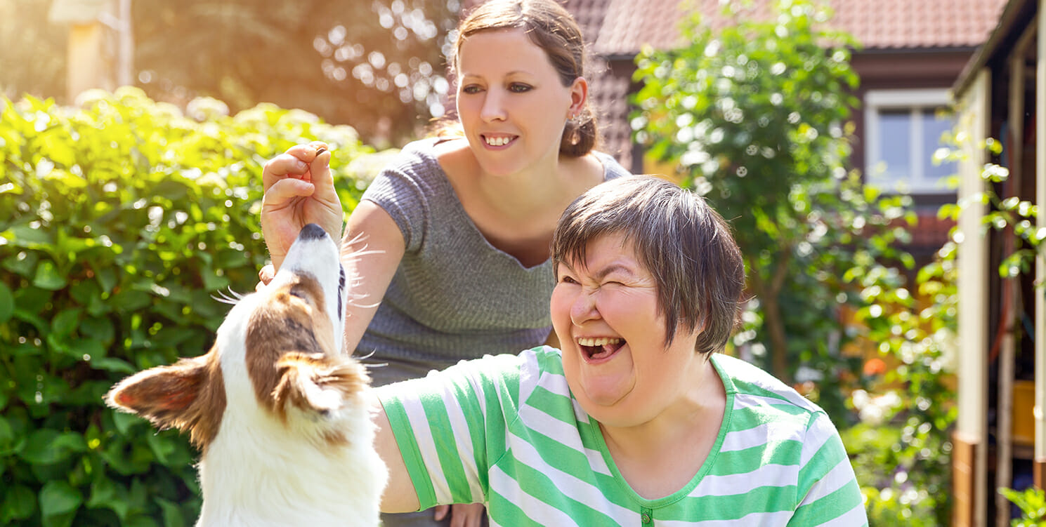 NDIS Support Coordinator Helping Participant