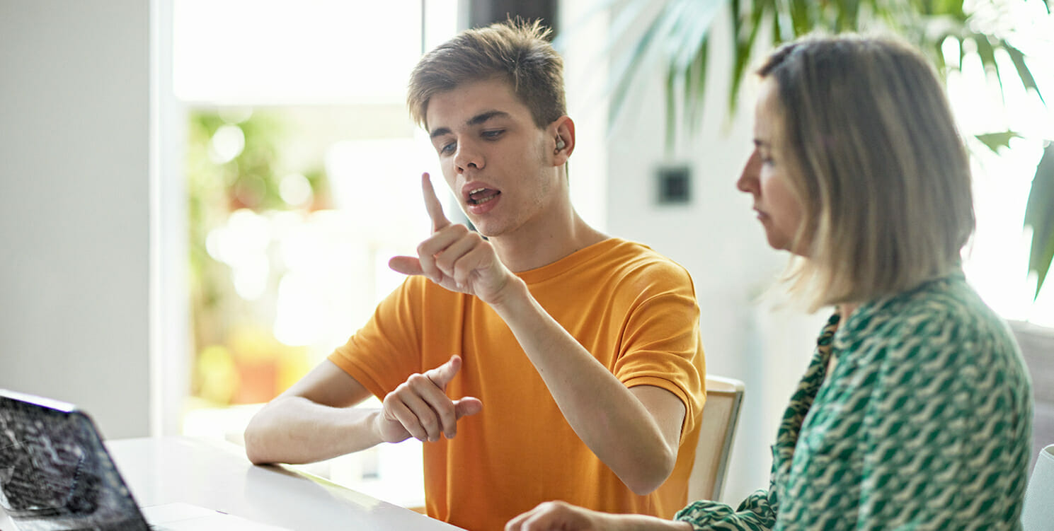 NDIS plan manager helping participant